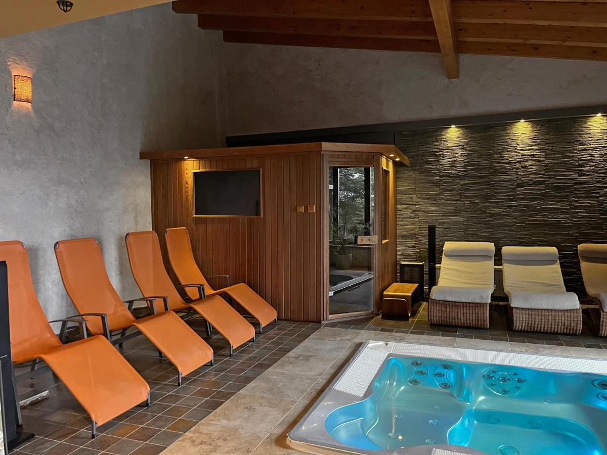 Bazalt Wellness Villa Harghita-Băi Exterior foto
